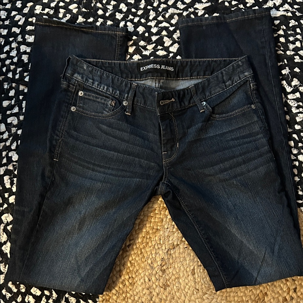 Express Women's Dark Wash Straight Leg Jeans